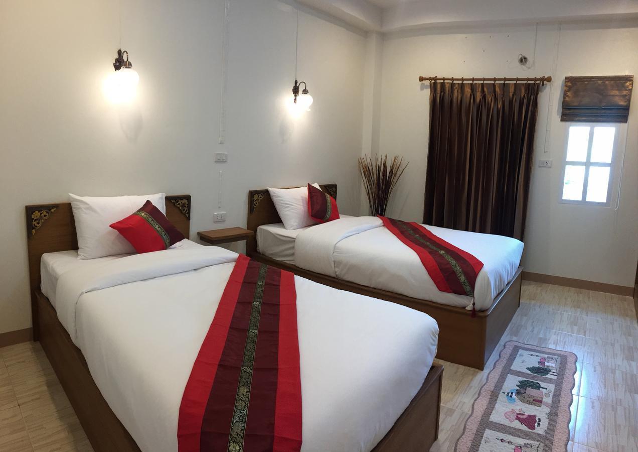Maesot Siri Hotel Mae Sot Buitenkant foto