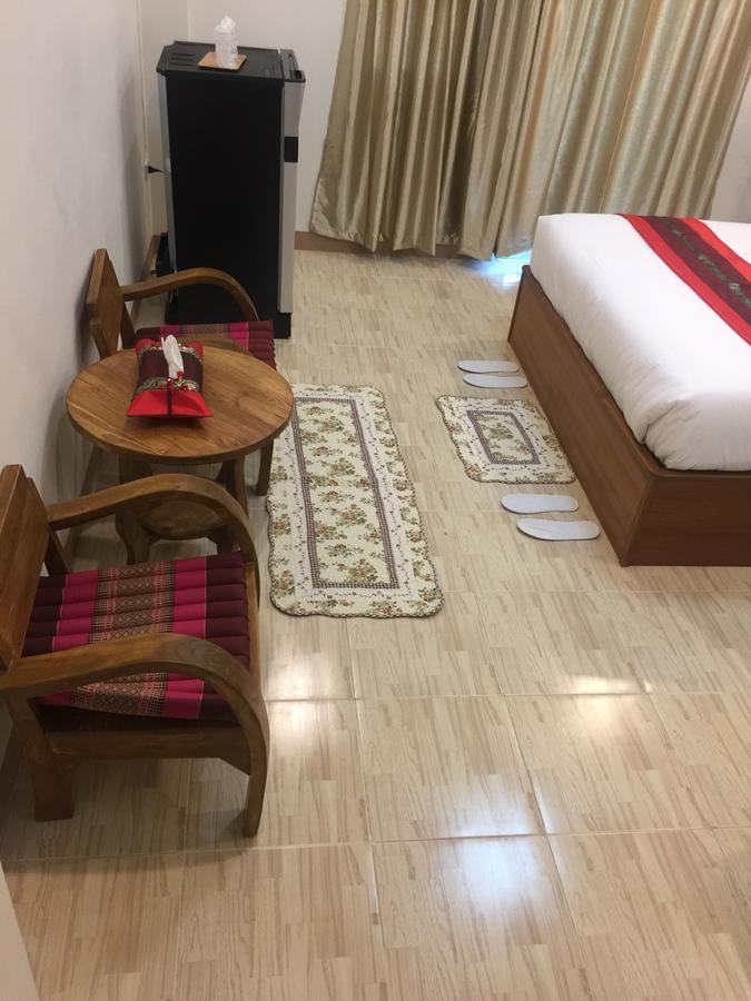 Maesot Siri Hotel Mae Sot Buitenkant foto